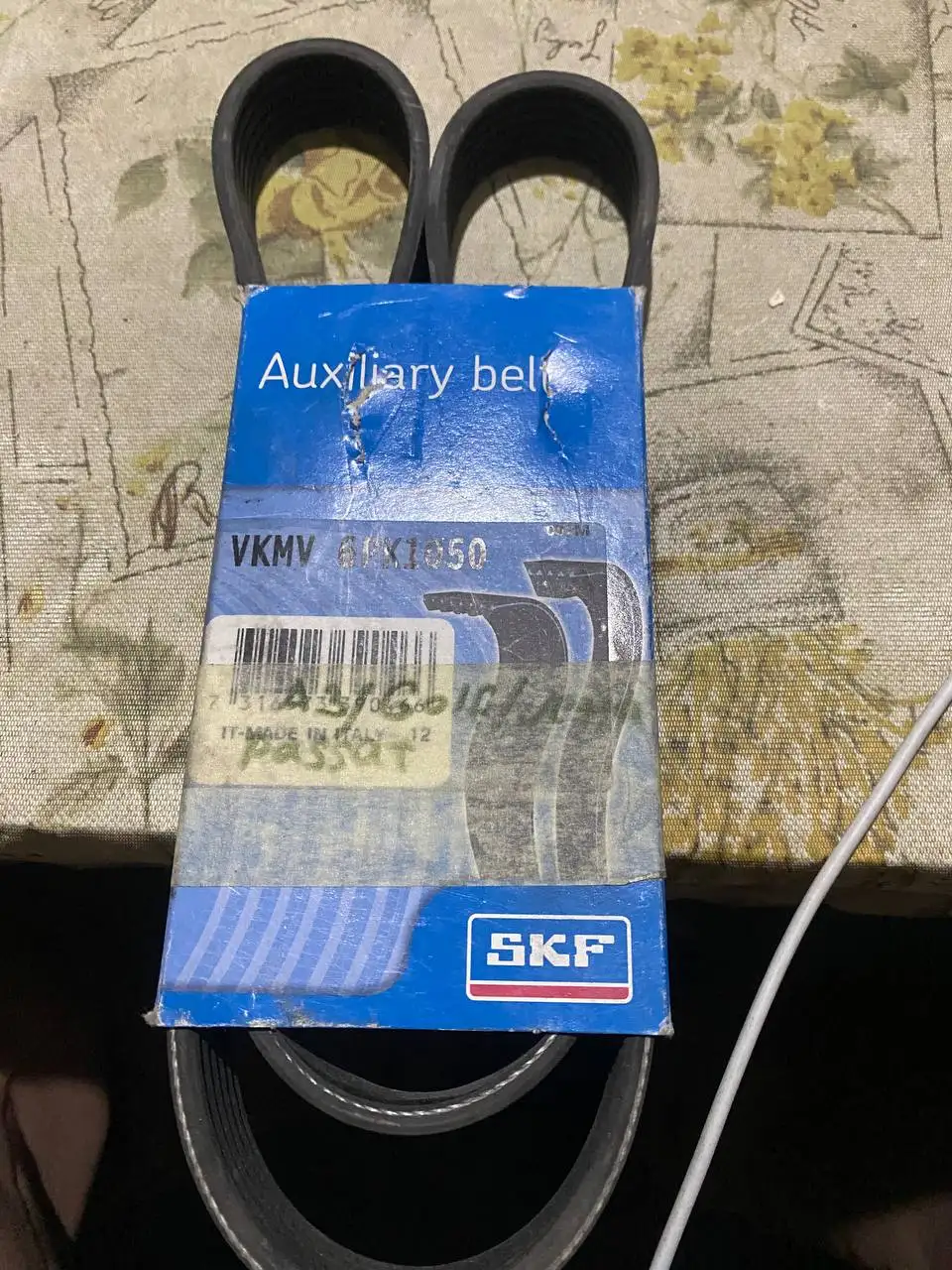 Поликлиновой ремень SKF VKMV 6PK1050 - Запчасти (Авто) в Калининград