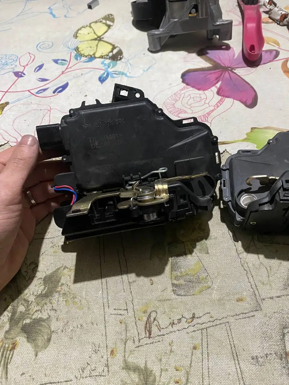 Замки дверей Frankberg для Seat Leon Toledo и Volkswagen Bora - Автозапчасти (Запчасти) в Калининград