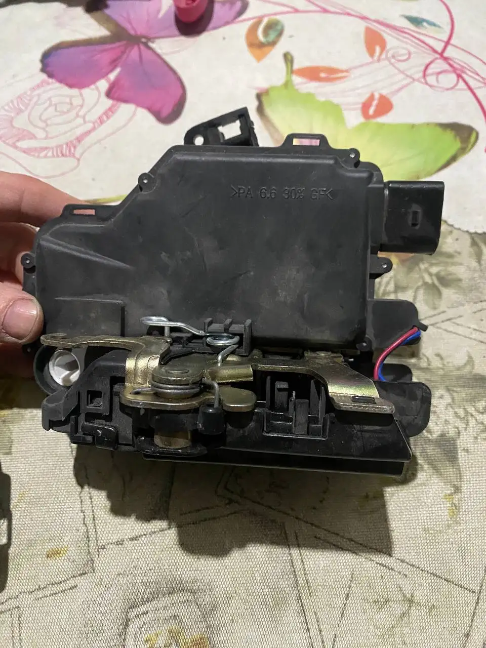 Замки дверей Frankberg для Seat Leon Toledo и Volkswagen Bora - Автозапчасти (Запчасти) в Калининград