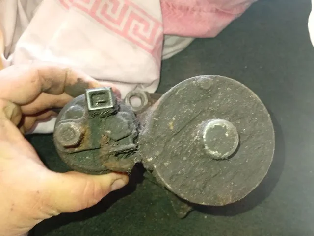 Запчасти на Volkswagen Golf 3 1.6 1996 года - частное объявление в Калининград