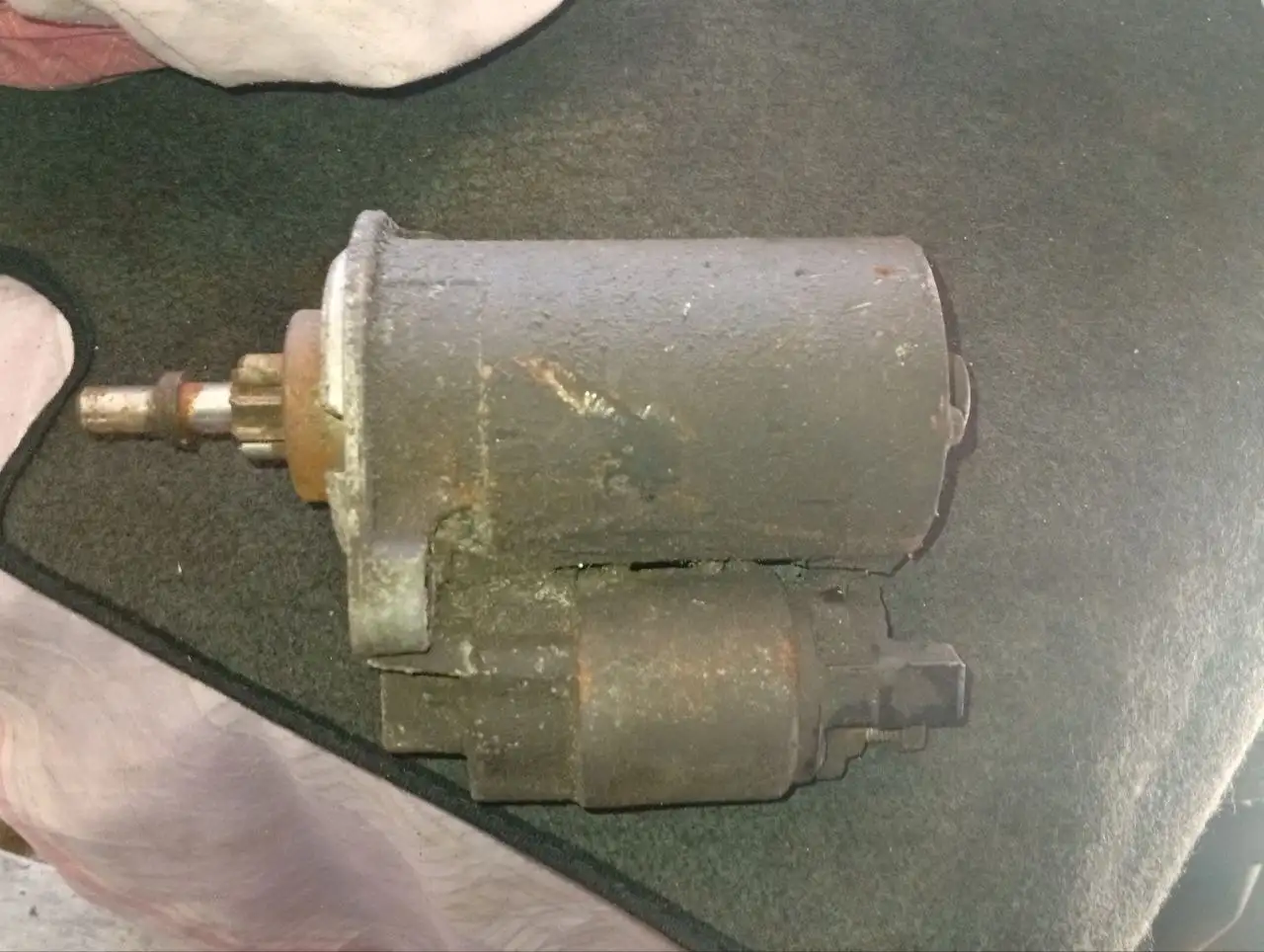 Запчасти на Volkswagen Golf 3 1.6 1996 года - Автозапчасти (Запчасти) в Калининград