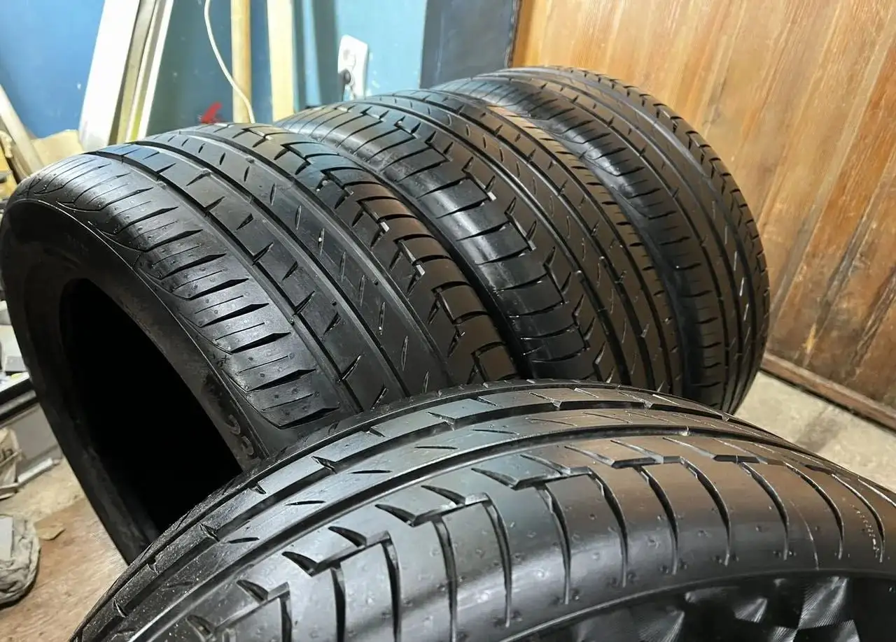 Шины Continental Premium Contact 6 235/45 R18 2023 года - Шины и диски (Авто) в Калининград