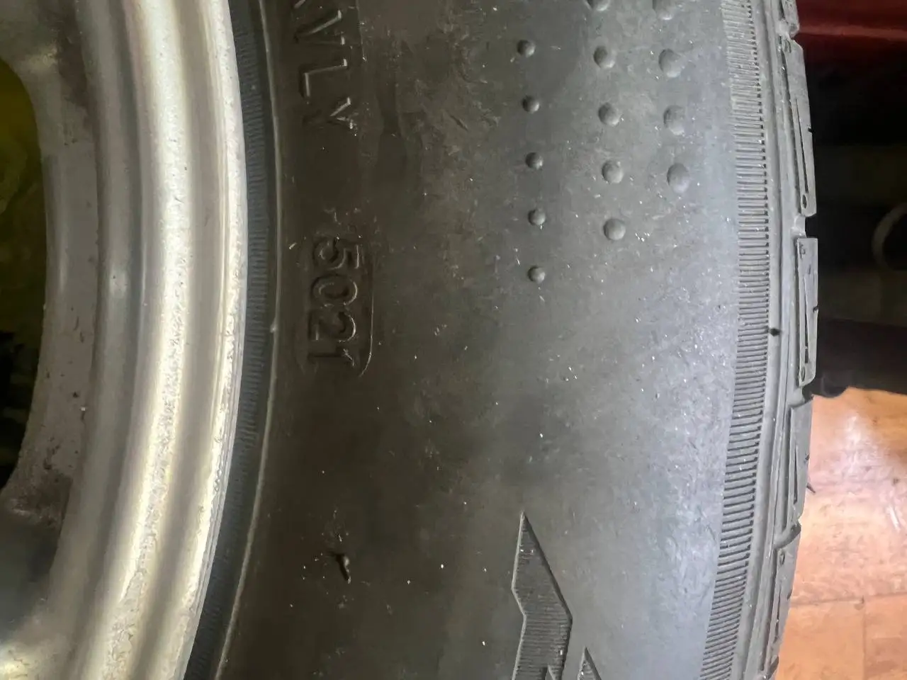 Продам комплект колес для Nissan Almera Classic - Запчасти (Авто) в Калининград