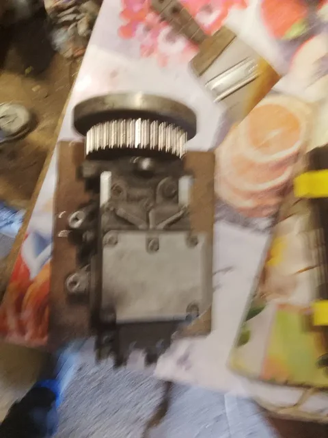 ТНВД для Audi A8 D2 2.5 - Запчасти в Гусевский район