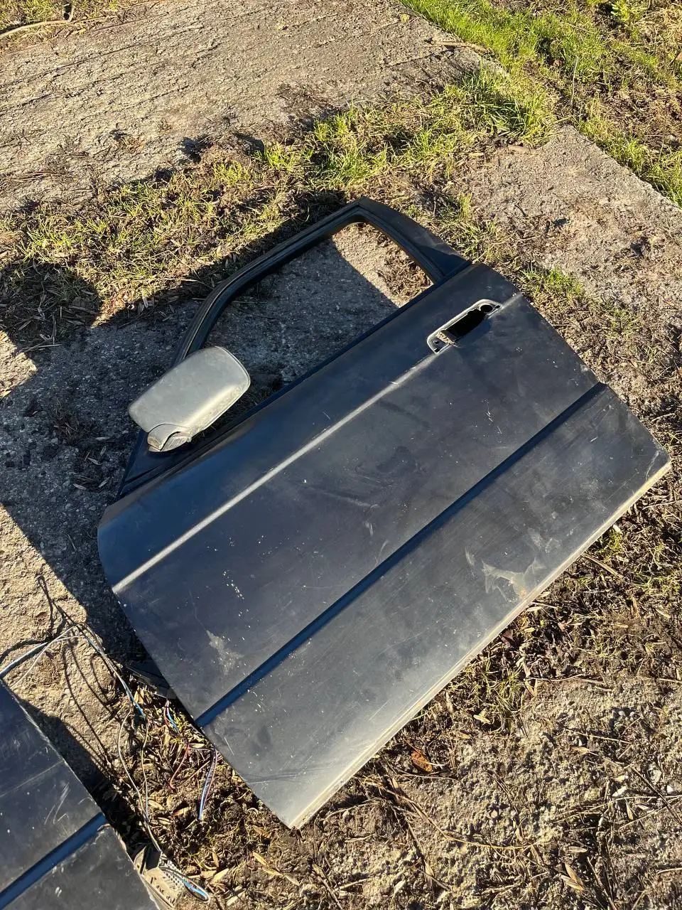 Двери на BMW E34 - Автозапчасти (Запчасти) в Калининград