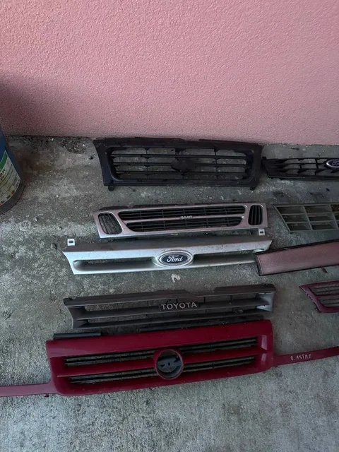 Решетки радиатора - частное объявление в Калининград