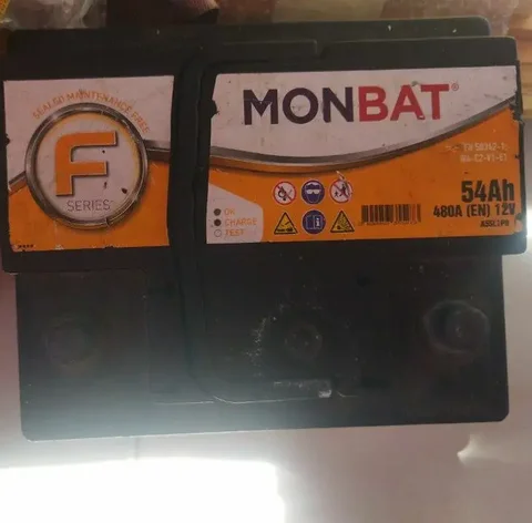 Продам б/у аккумуляторную батарею - Руль в Калининград