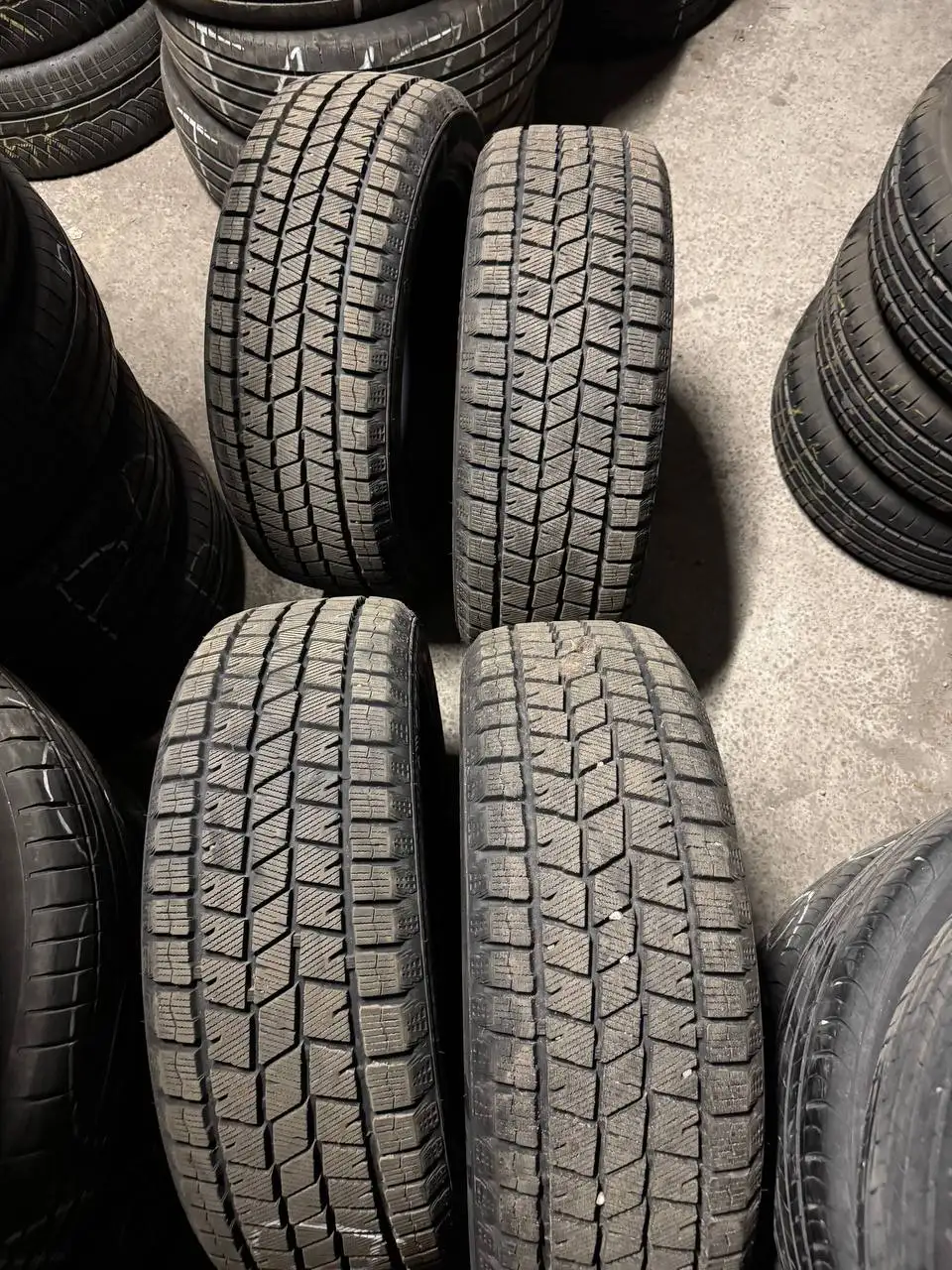 Зимняя резина 215/55 R18 - Шины и диски (Авто) в Калининград