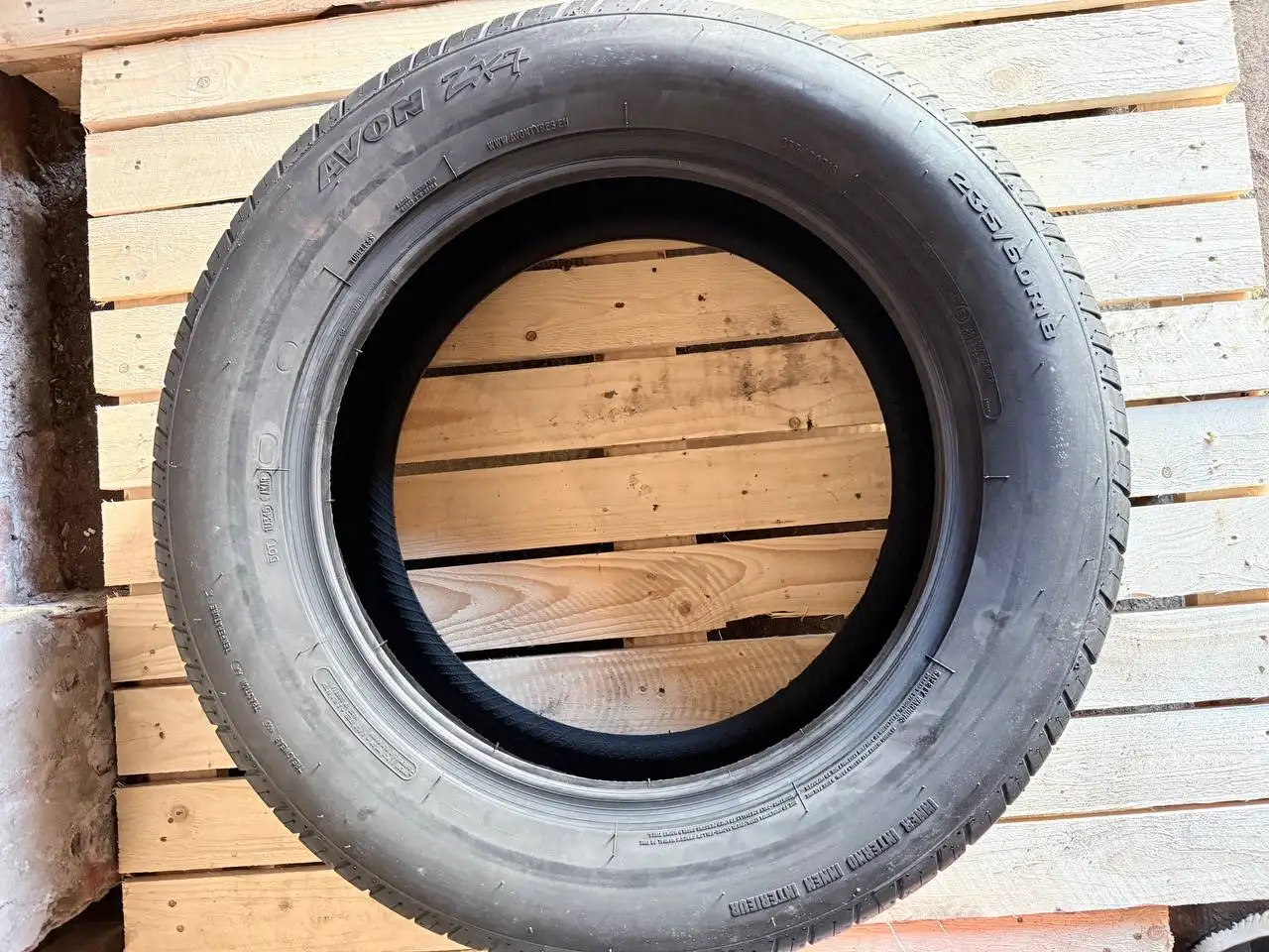 Шина Dunlop новая - Шины (Авто) в Калининград