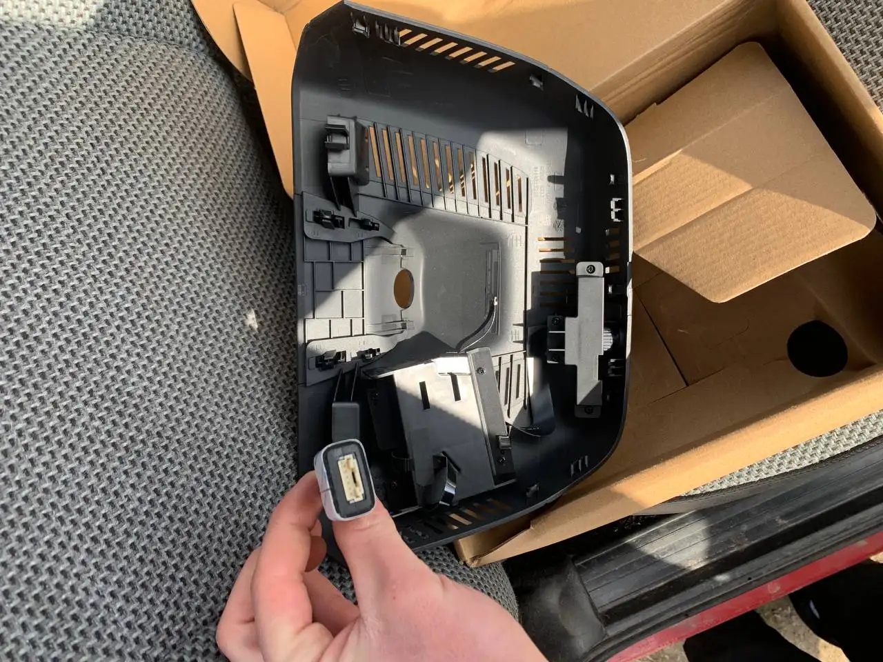 GPS навигатор Geely - Автомобильная электроника (Электроника) в Калининград