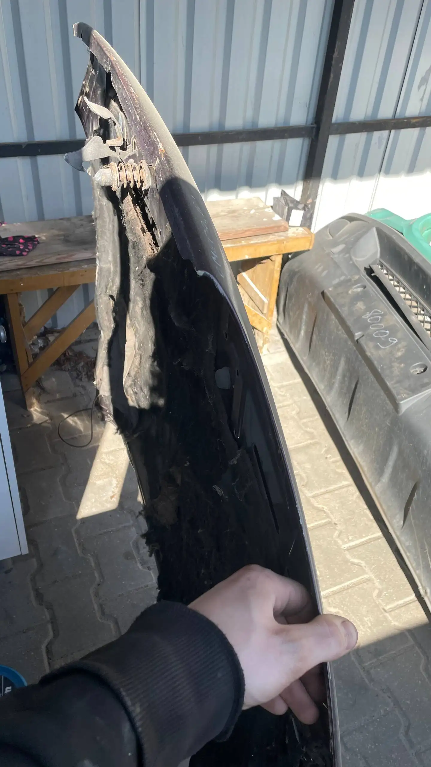 Капот Опель Омега Б дорест - Автозапчасти (Запчасти) в Калининград