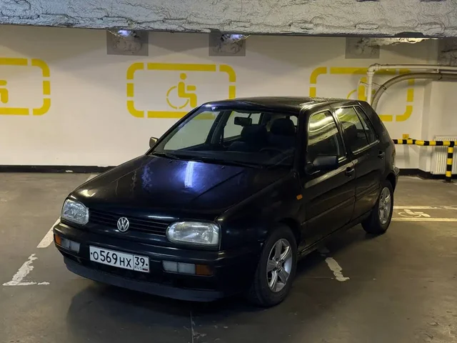 Volkswagen Golf 3 1.6 механика - частное объявление в Калининград