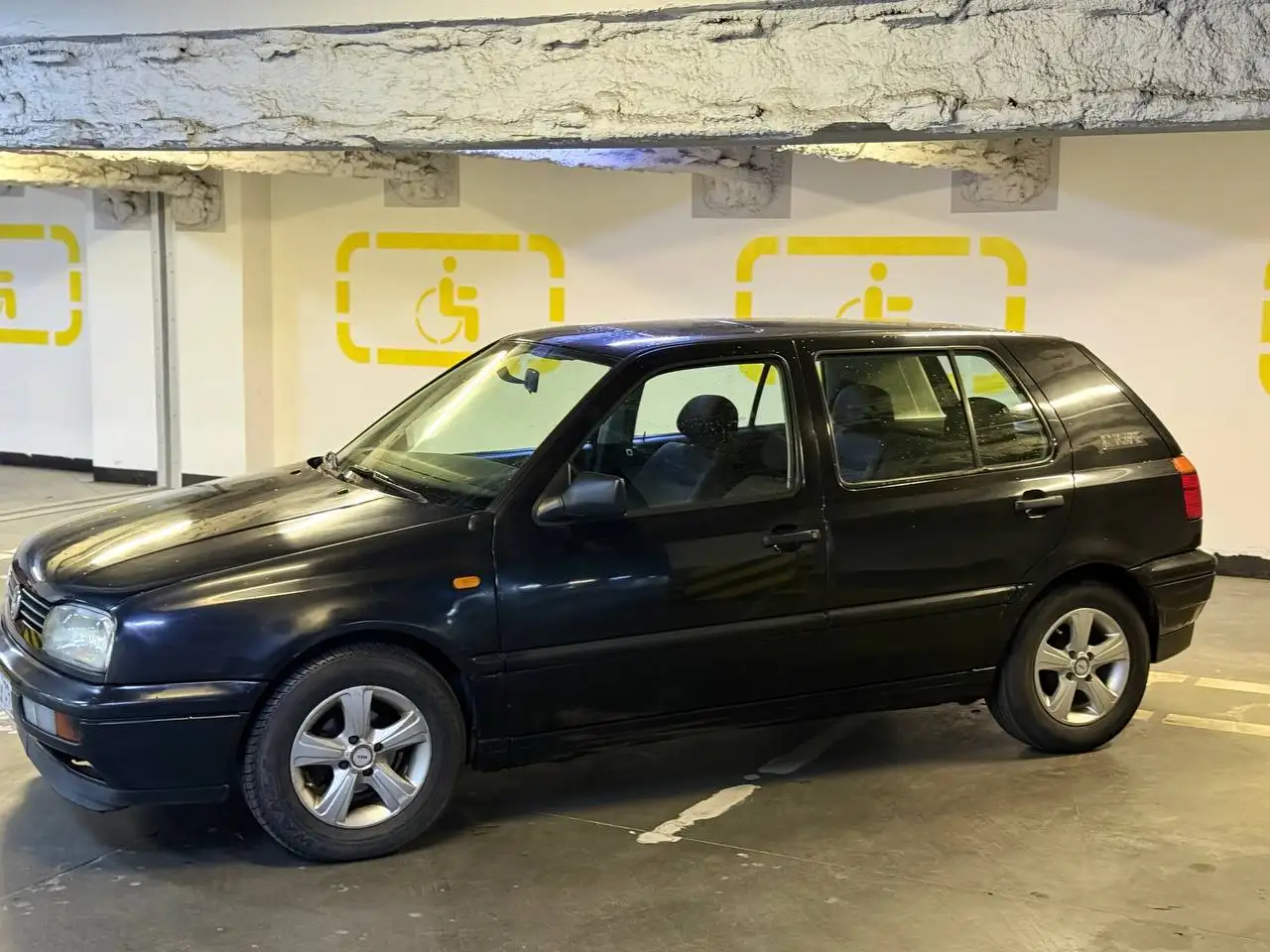 Volkswagen Golf 3 1.6 механика - Легковые автомобили (Авто) в Калининград