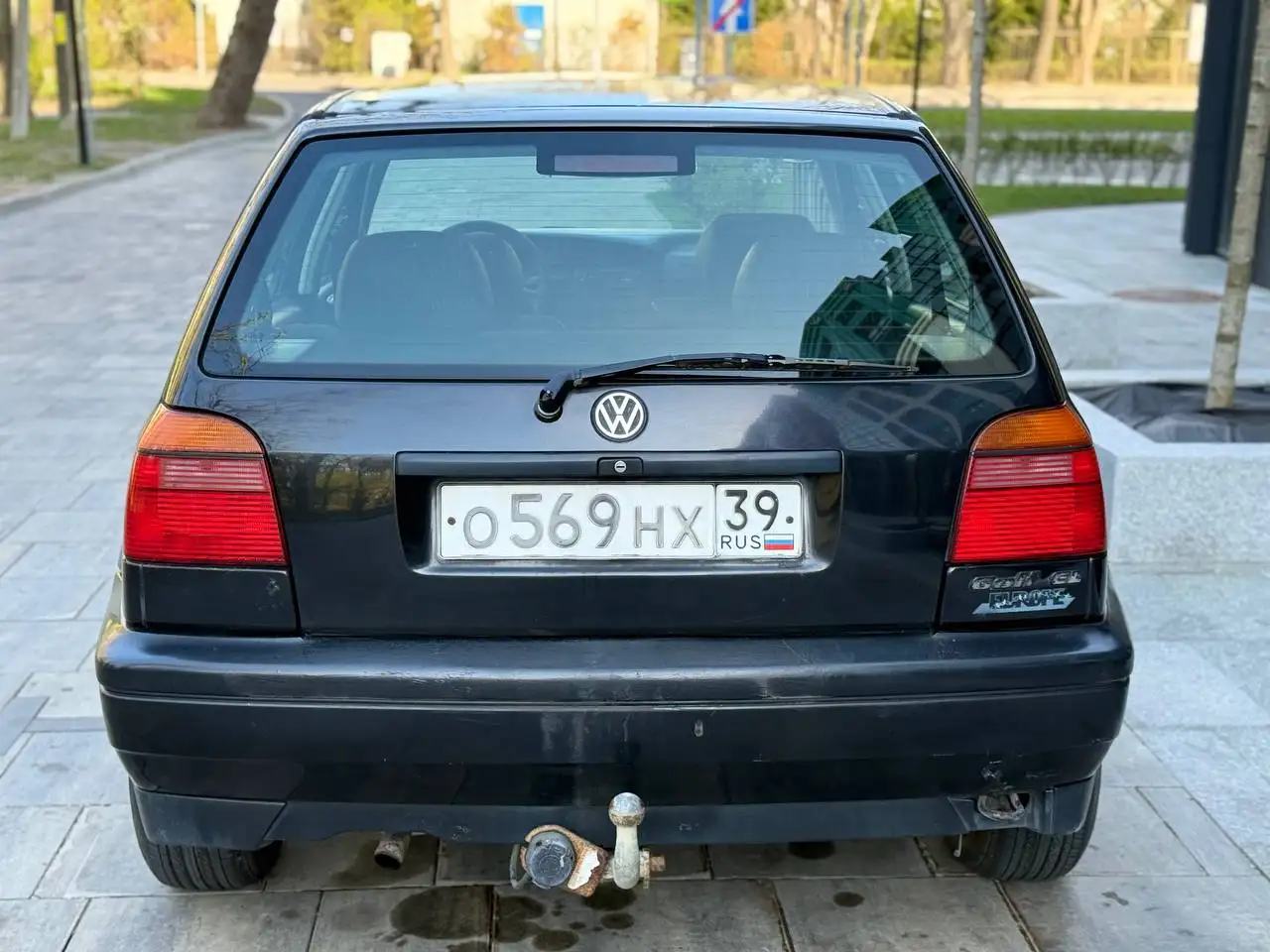 Фольксваген гольф 3 1.6 бензин механика 2009 года - Авто в Калининград