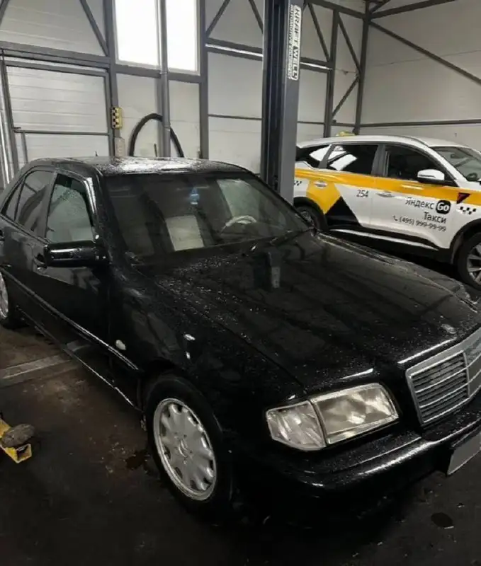 Продам Mercedes-Benz C-класс 1998 года - Легковые автомобили (Авто) в Калининград