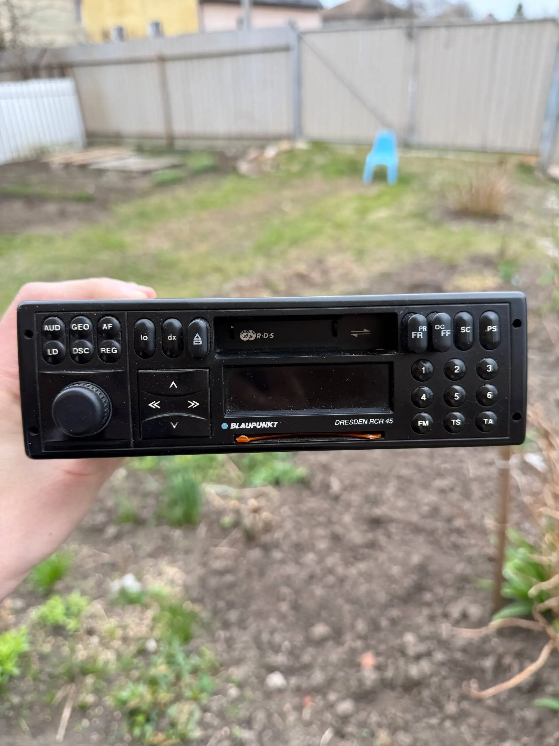 Продам руль и магнитолу для Golf 2 - null (Запчасти) в Калининград