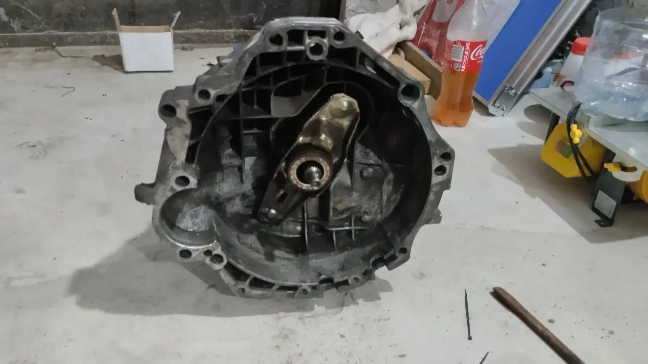 МКПП 5 дизель 1.9 на Audi B3/B4/A4/C3/C4 - Запчасти (Авто) в Калининград