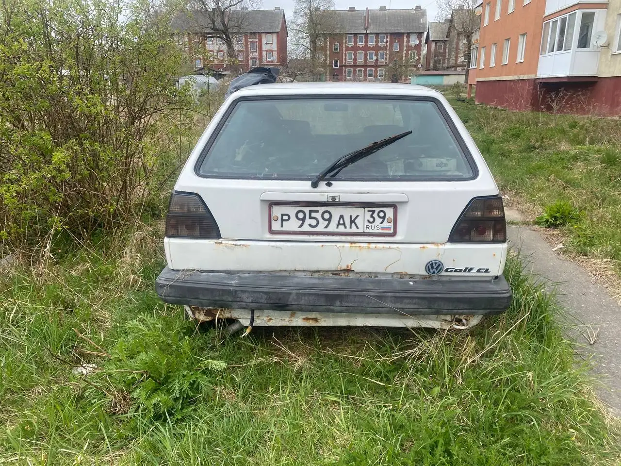 Volkswagen Golf 1989 на запчасти - Легковые автомобили (Авто) в Калининград