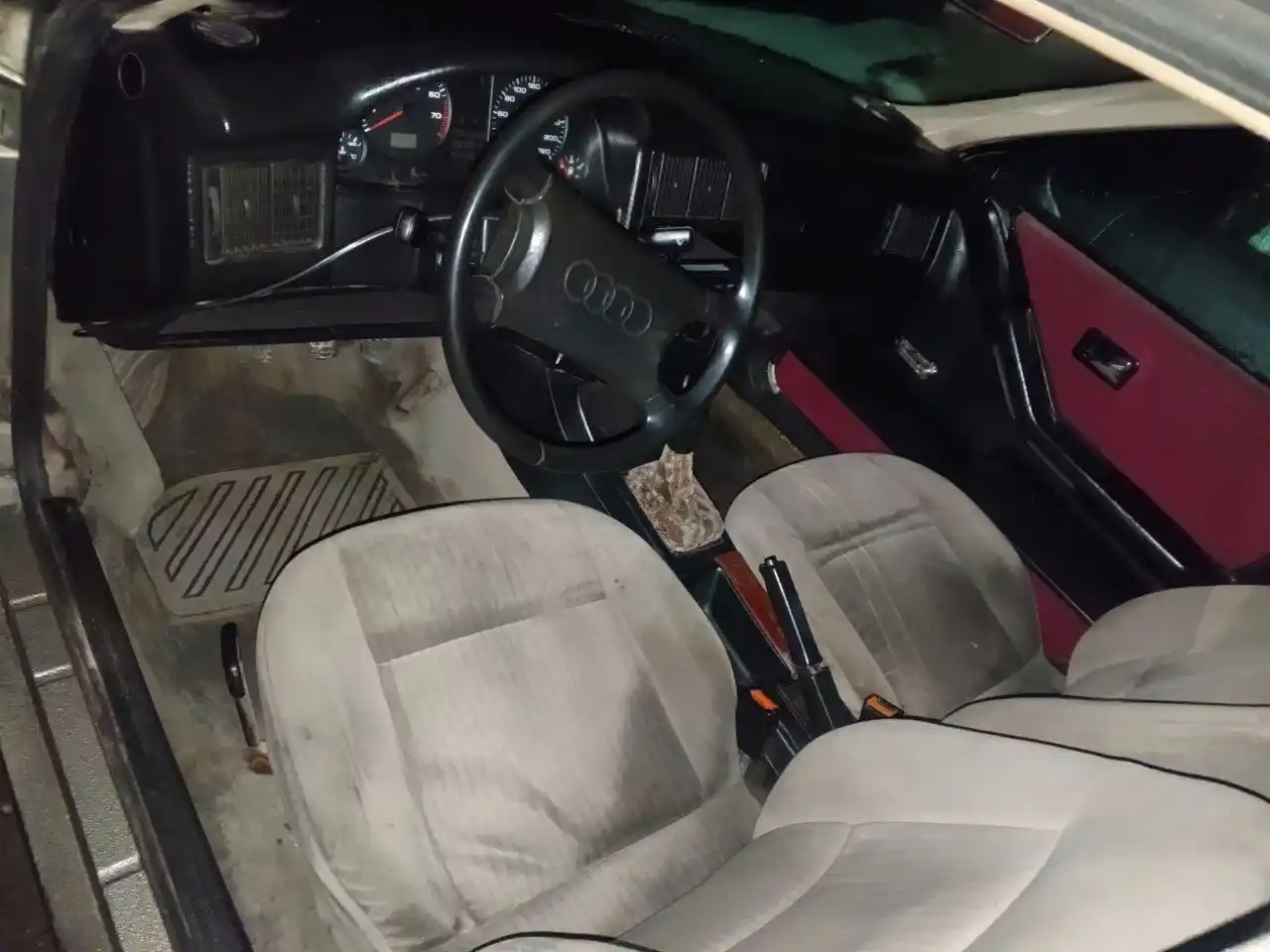 Audi 80 B3 1.6 дизель МКПП 5 ступка по запчастям