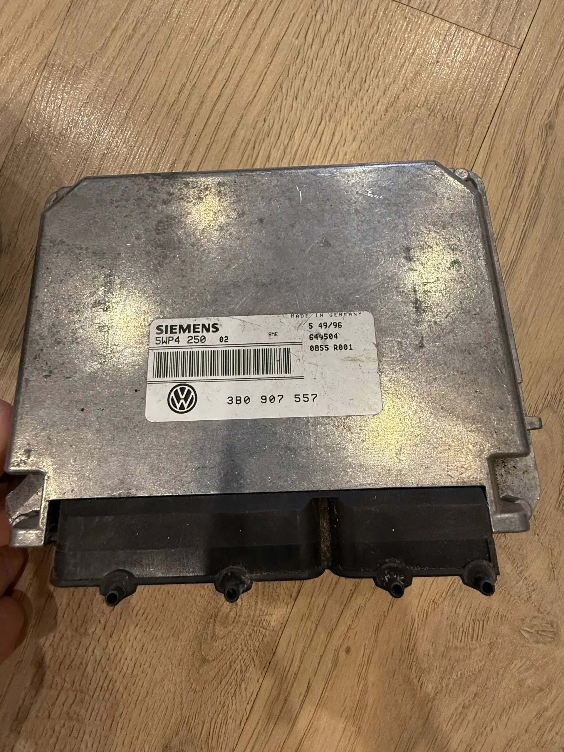 Продам Volkswagen Passat B5 1.6