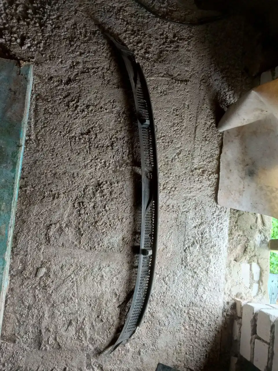 Продам на Audi a8 d2 дорест