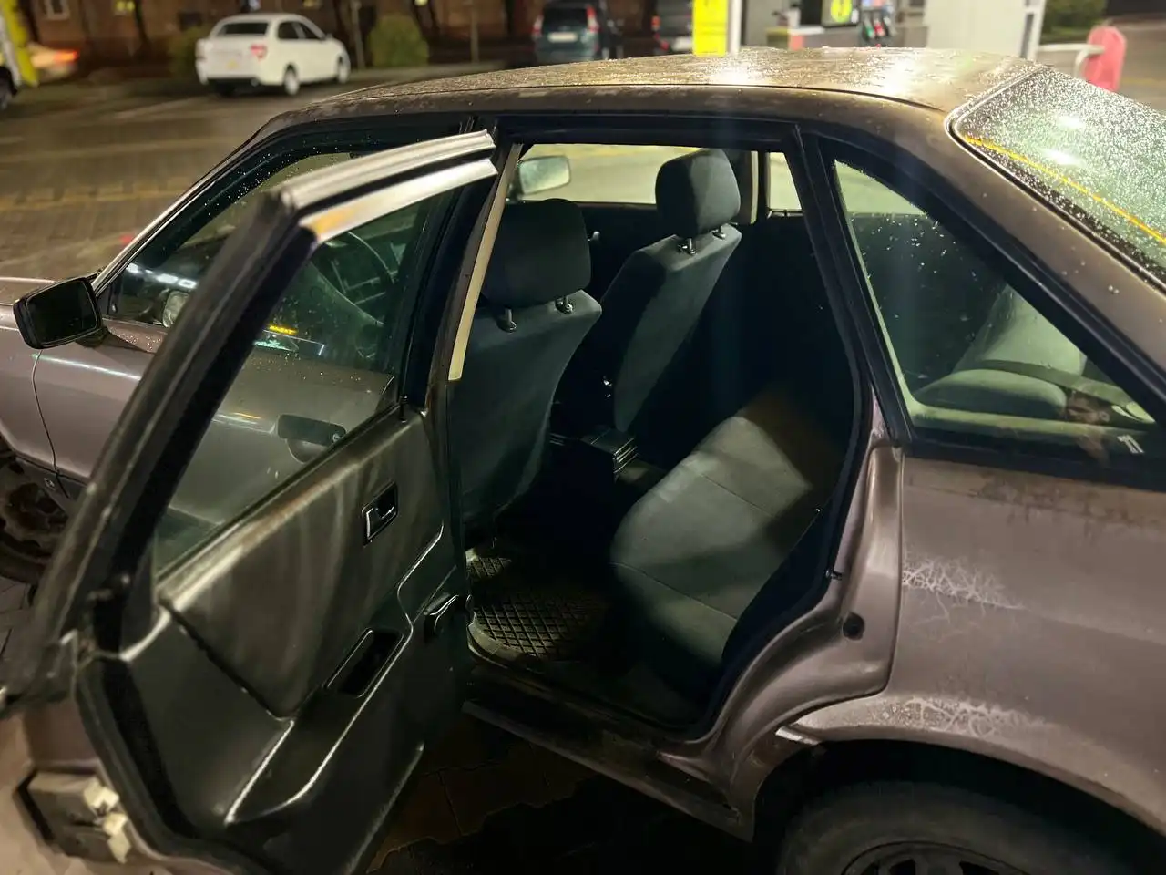 Продам Audi 80 в хорошем состоянии