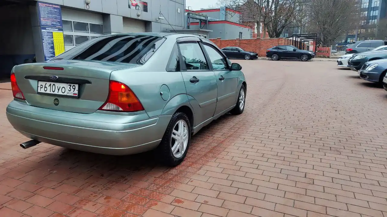 Ford Focus 2003 2.0 автомат