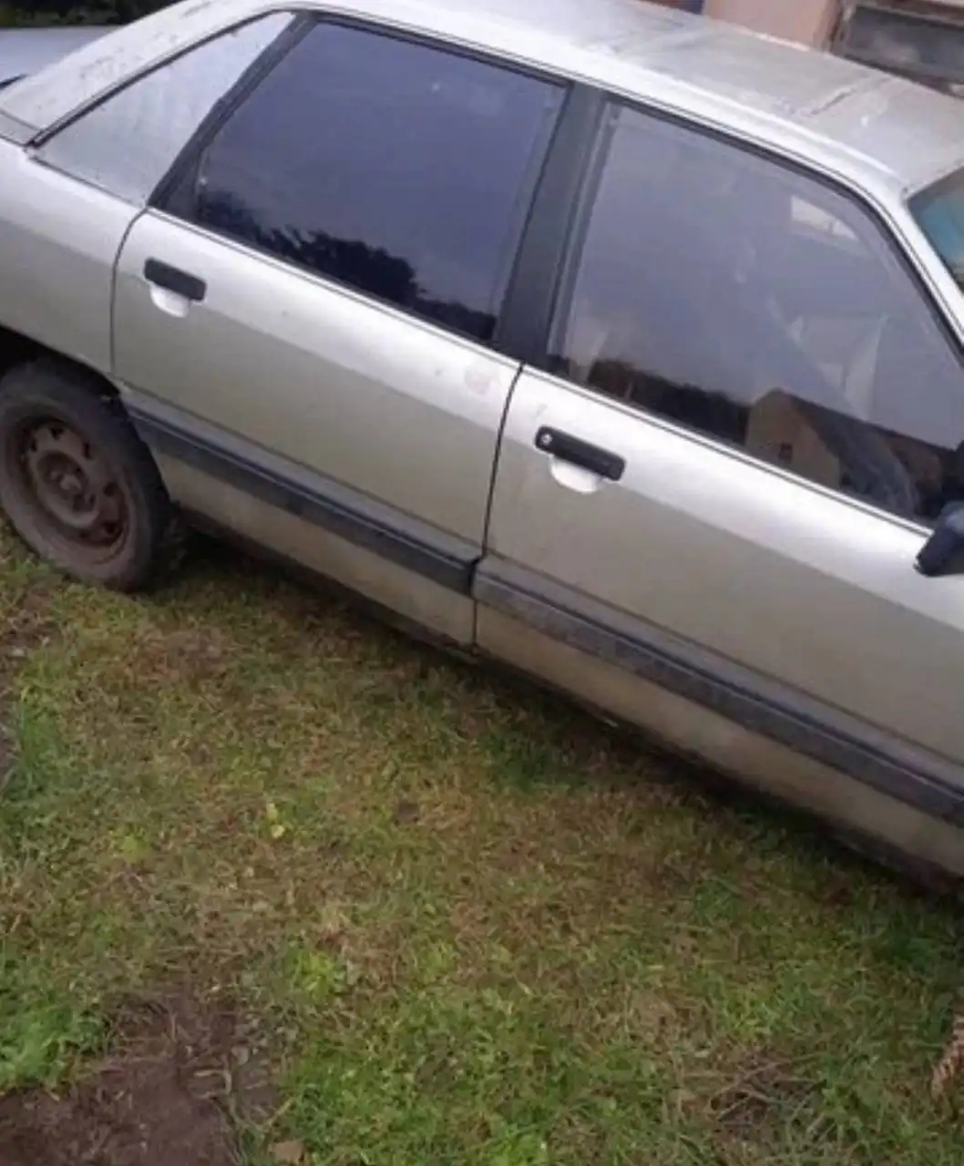 Запчасти на Ауди 100 с3 2.2 kz