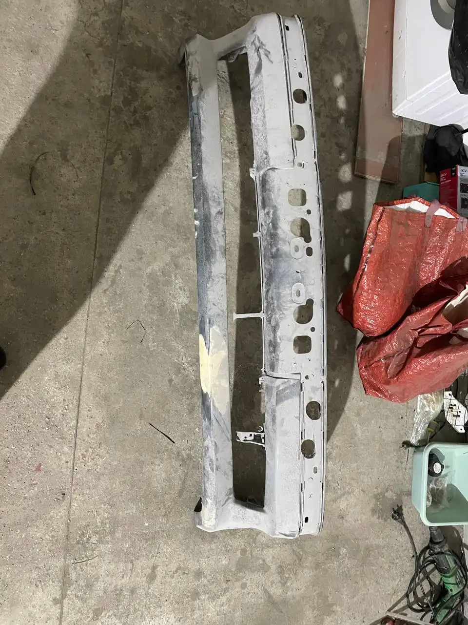 Б/у бампер с губой и дверь для BMW E34