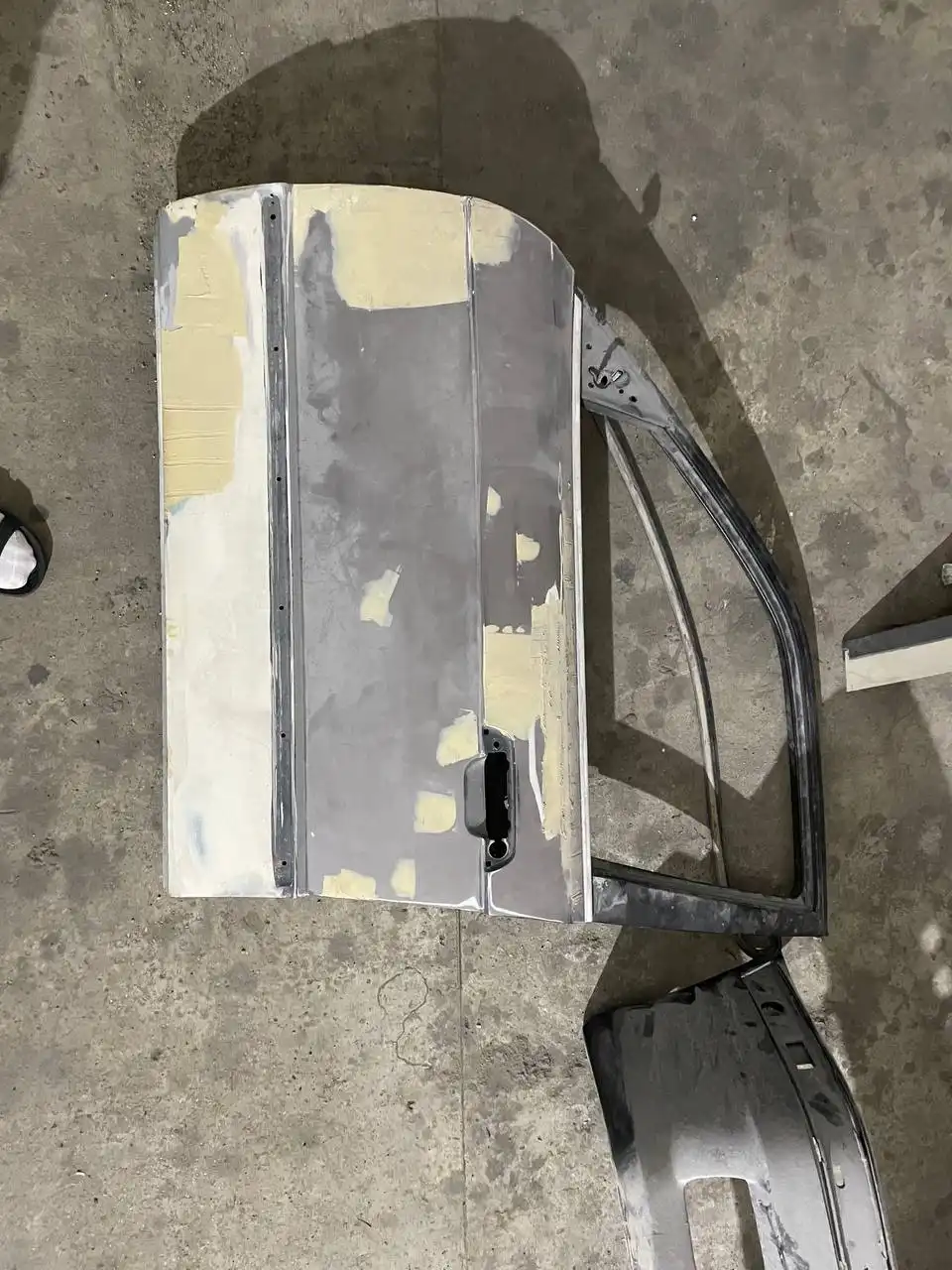 Б/у бампер с губой и дверь для BMW E34