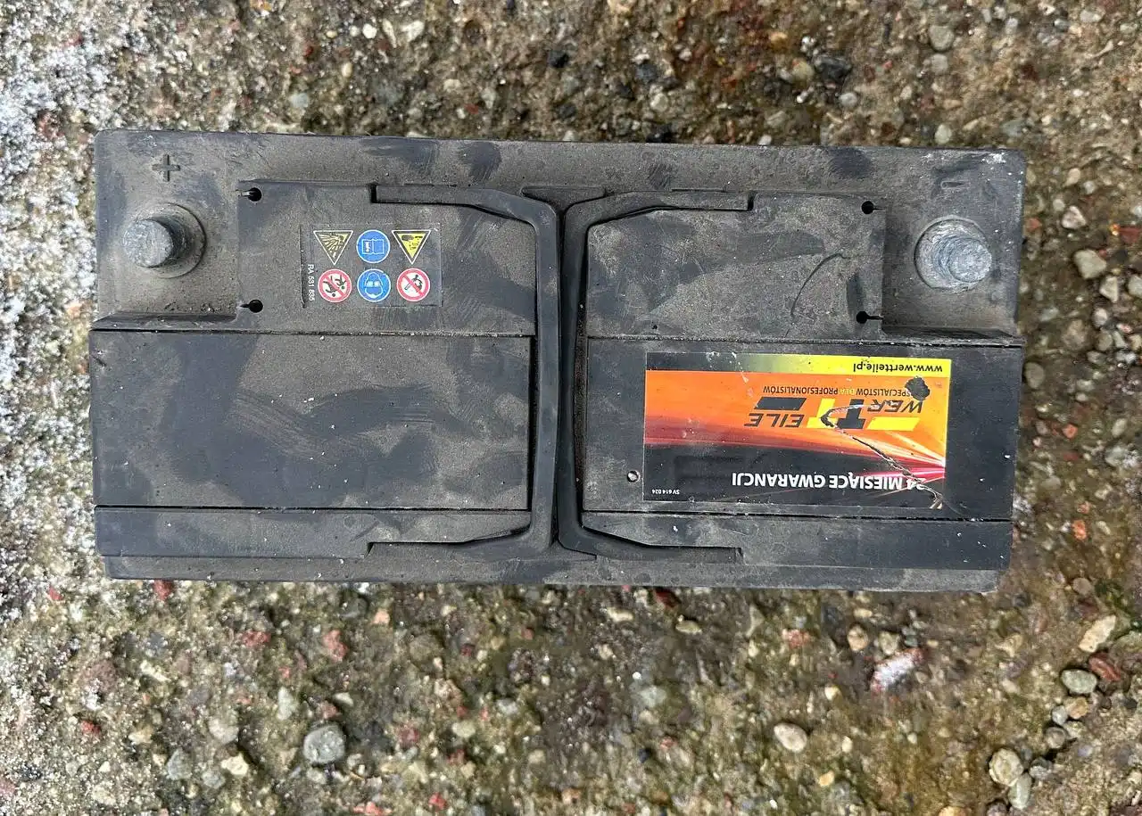 Аккумулятор в хорошем состоянии