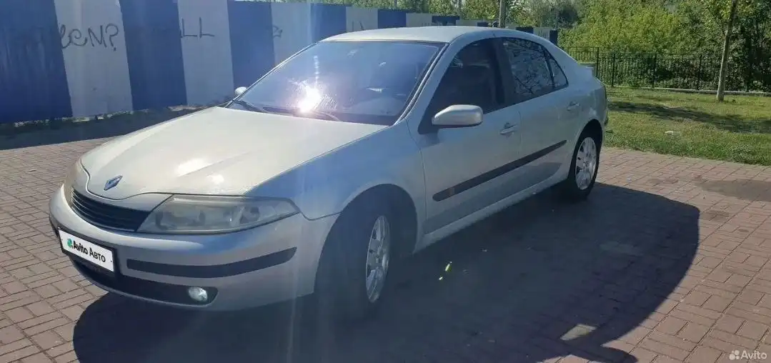 Продажа Renault Laguna 2 2001 года