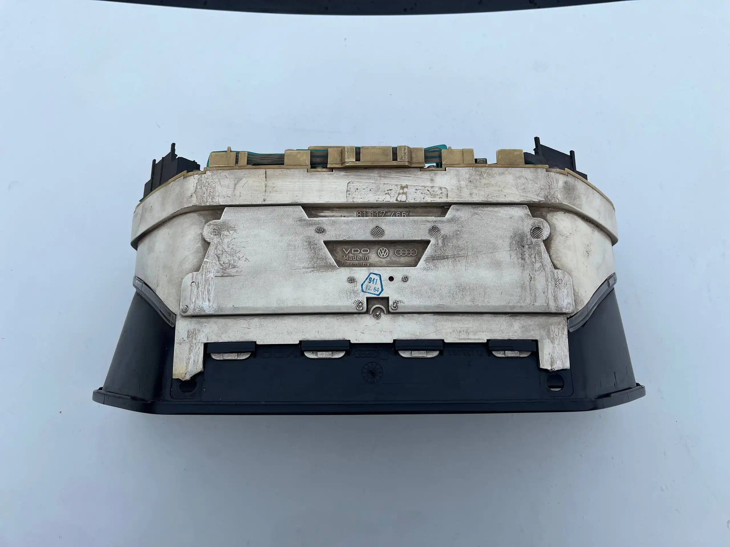 Продам приборку Audi 100 C3 дорестайлинг