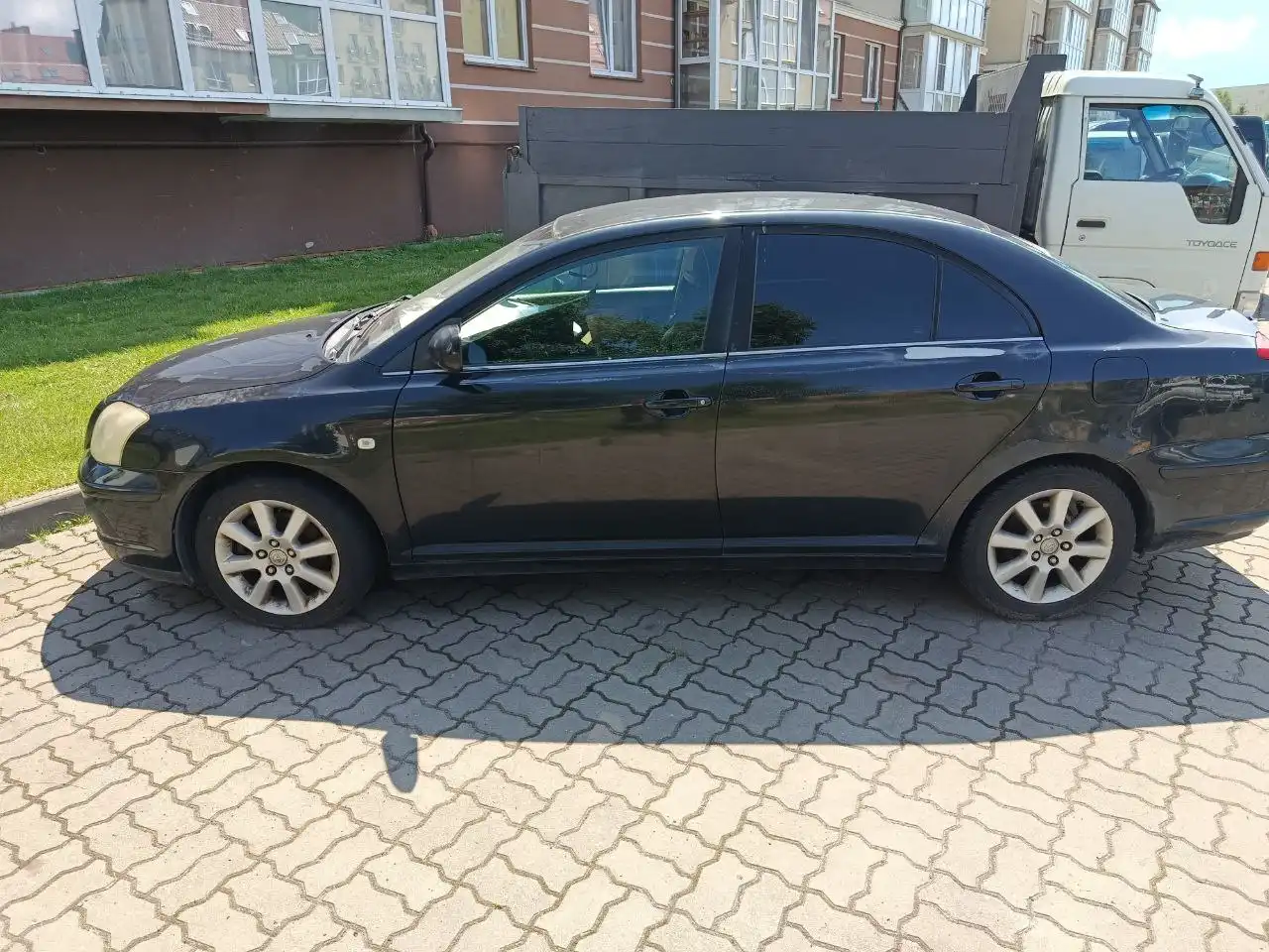 Продажа Toyota Avensis 2006 года, 2.2 турбо дизель