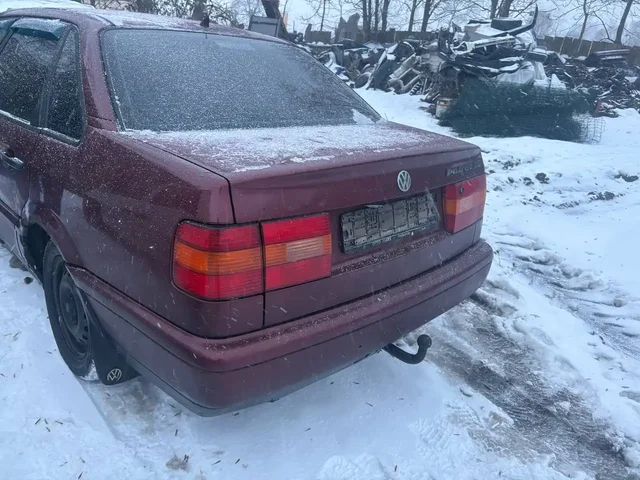 Volkswagen Passat B4 2.0 МКПП в разборе - Запчасти в Калининград