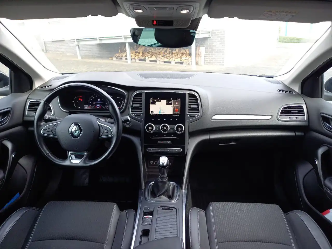 Renault Megane 2021 года