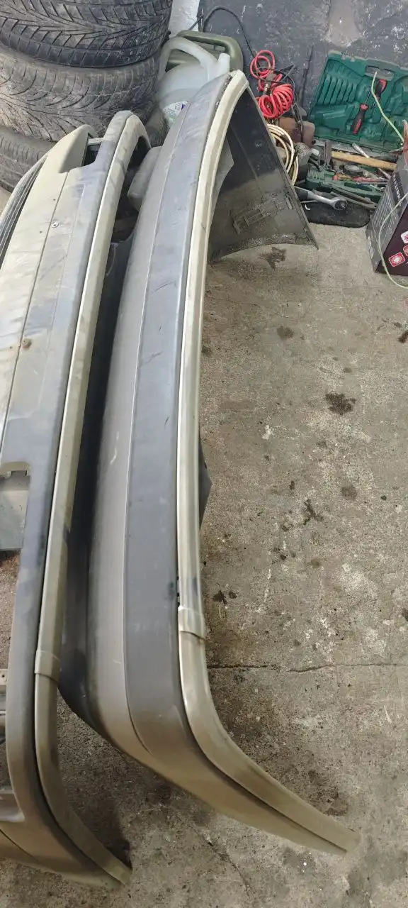 Продажа запчастей на Audi 80/90 2.3NG