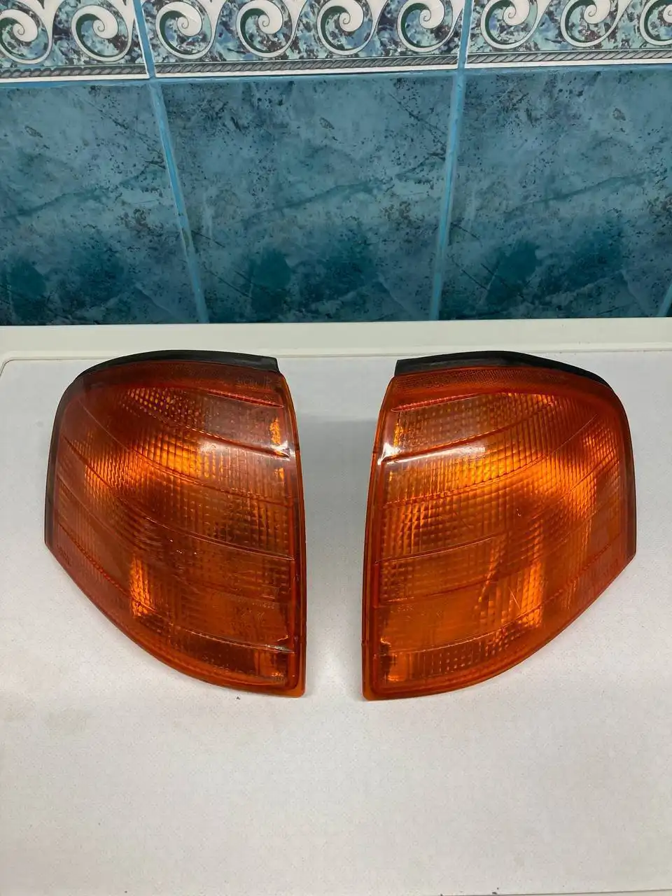 Поворотники W202 Bosch