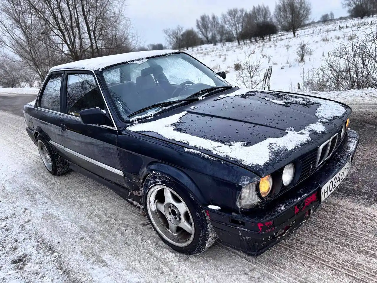 BMW E30 Купе 1989 года в Славском районе
