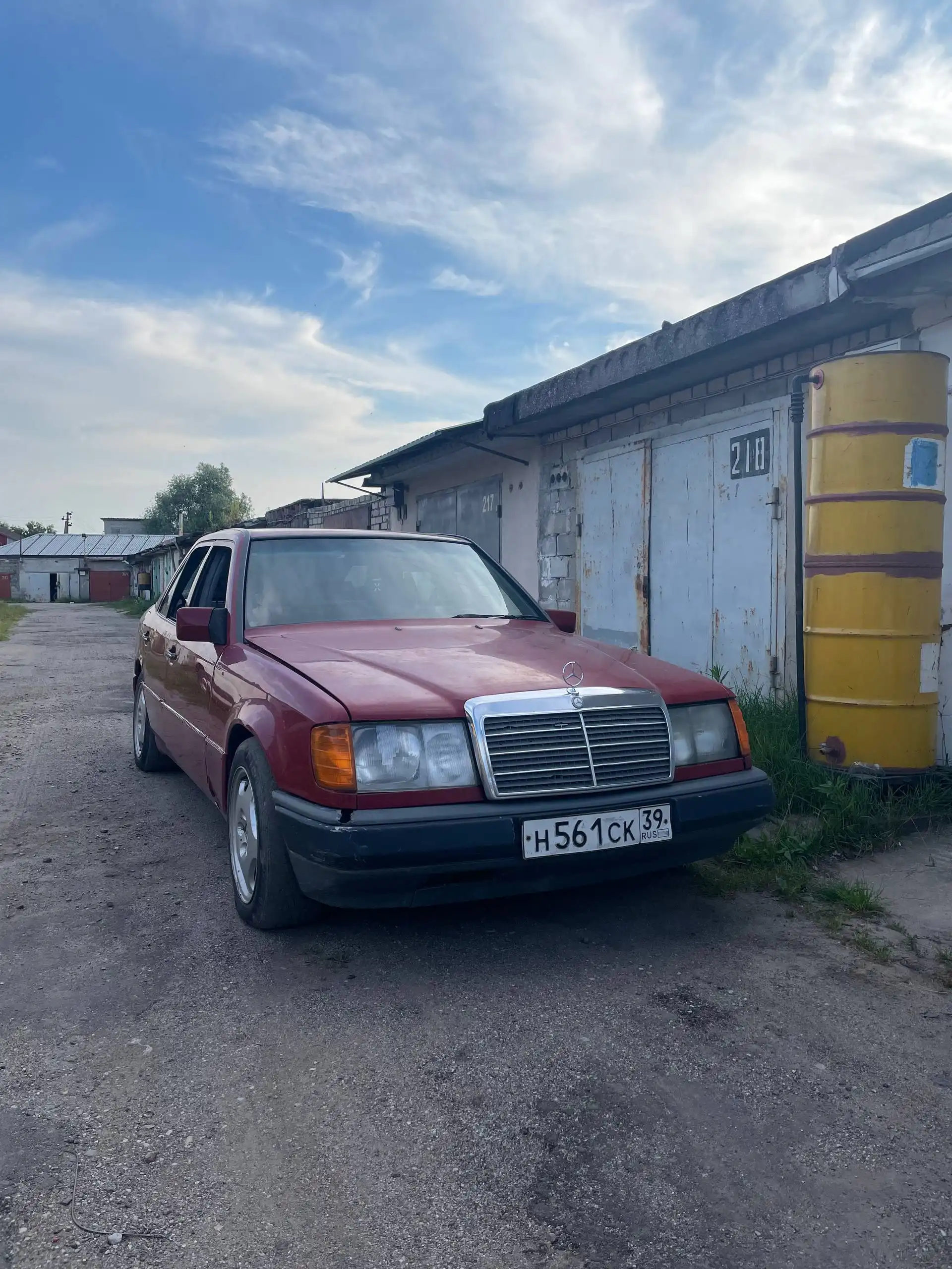 Продажа Mercedes-Benz 124 с дизельным двигателем 2.0