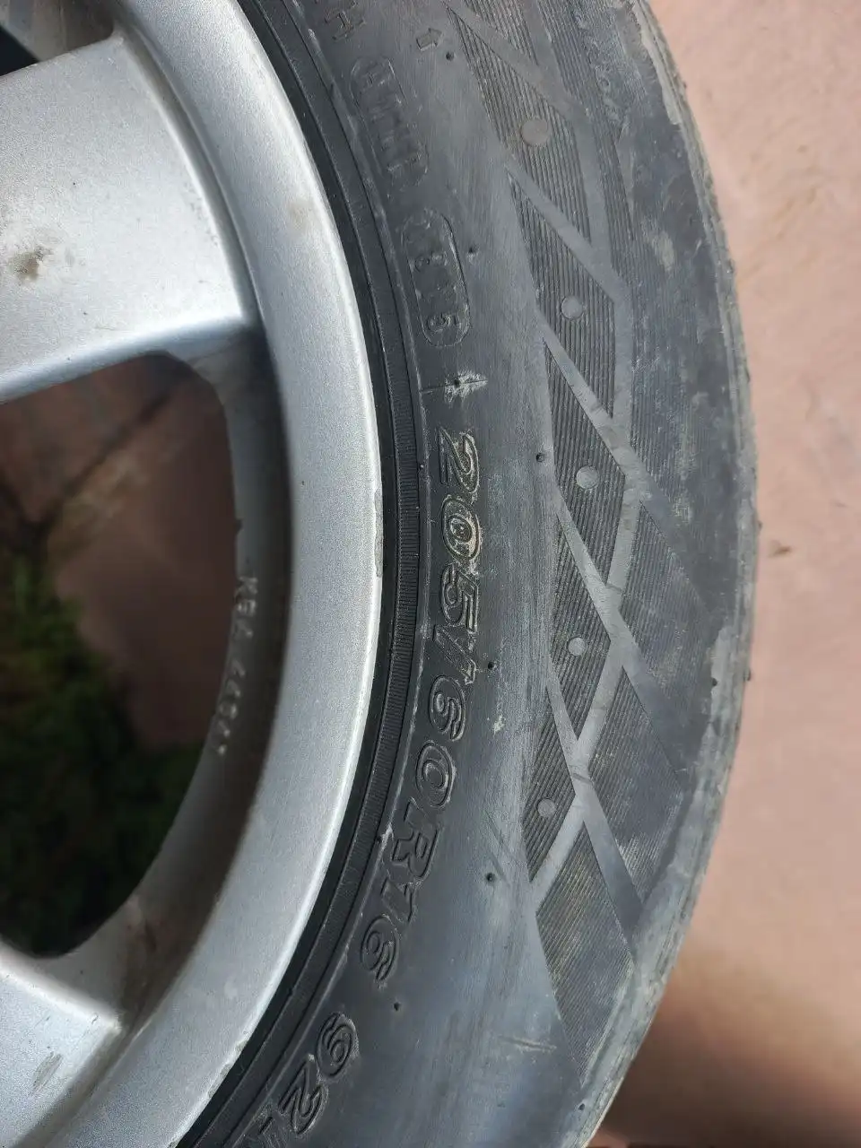 Продажа дисков с резиной 205/50/R16 5/120