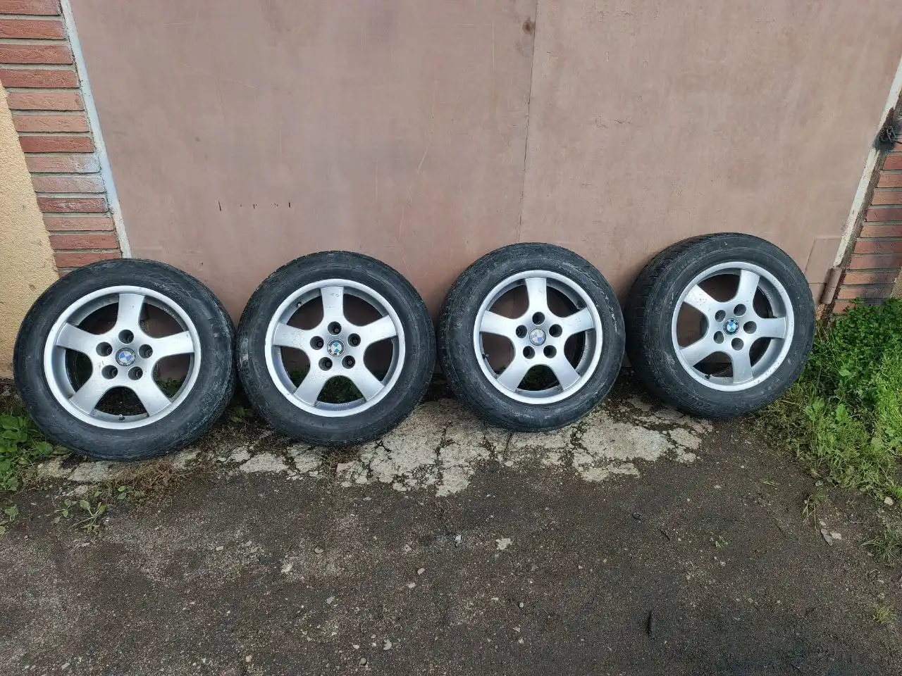 Продажа дисков с резиной 205/50/R16 5/120