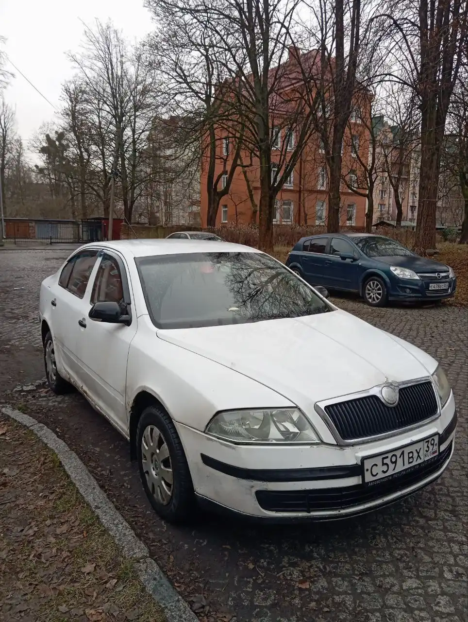 Продажа или обмен автомобиля Экономичка на ходу - Авто в Калининград