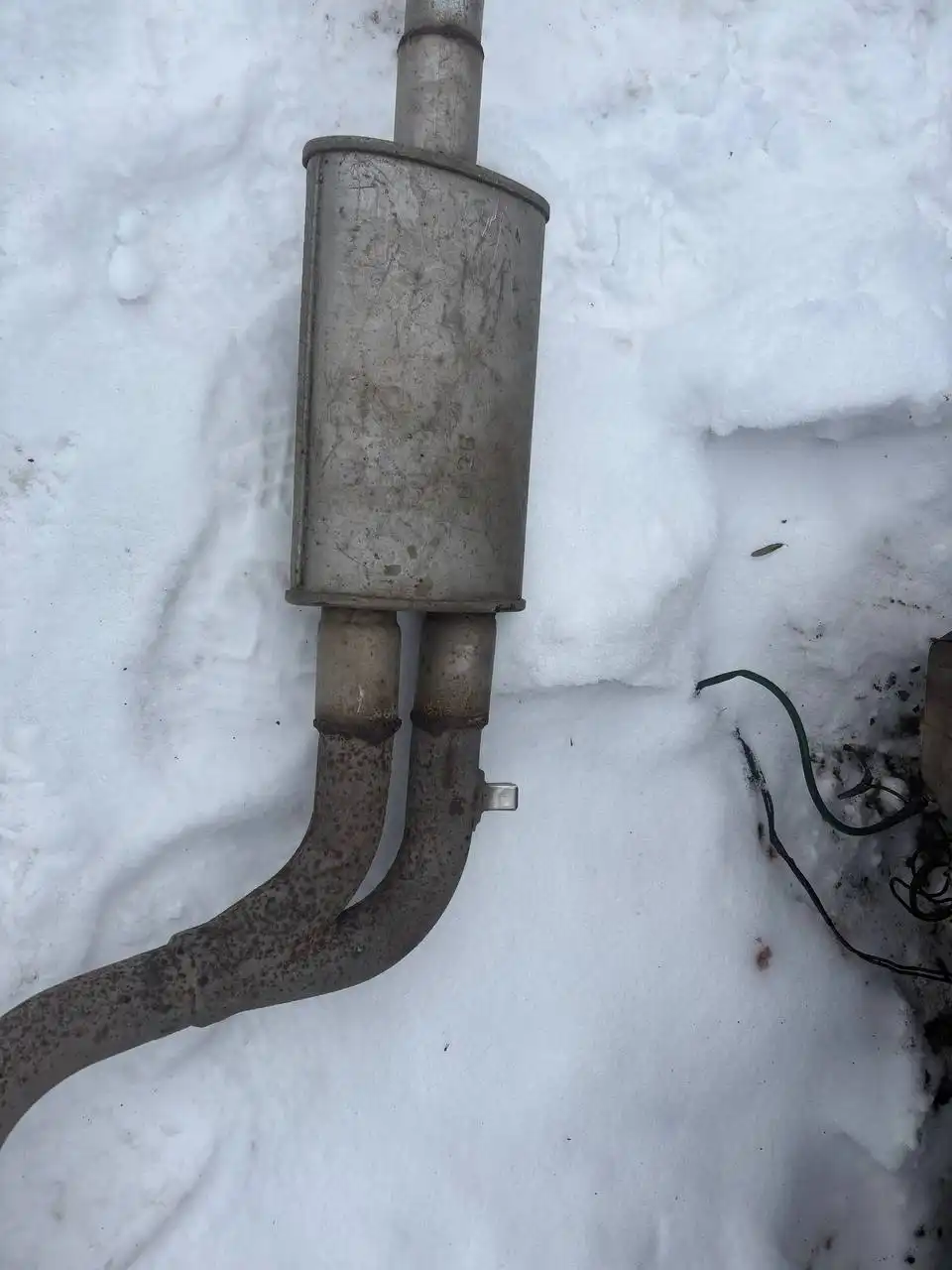 Выхлопная система Mercedes 124 2.2/2.0 M111 - Автомобильные запчасти (Запчасти) в Калининград