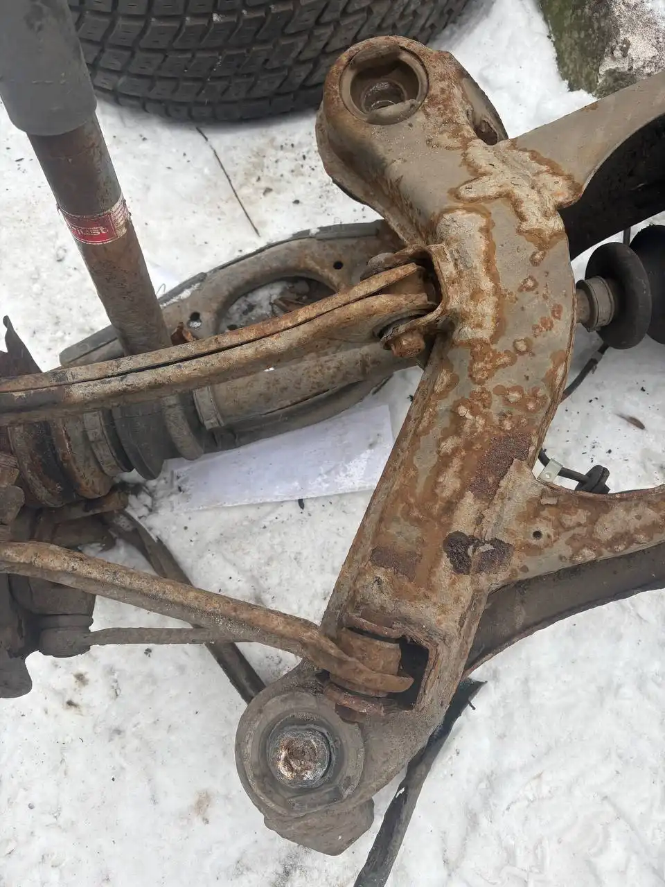 Подрамник Mercedes W124 - Автозапчасти (Запчасти) в Калининград