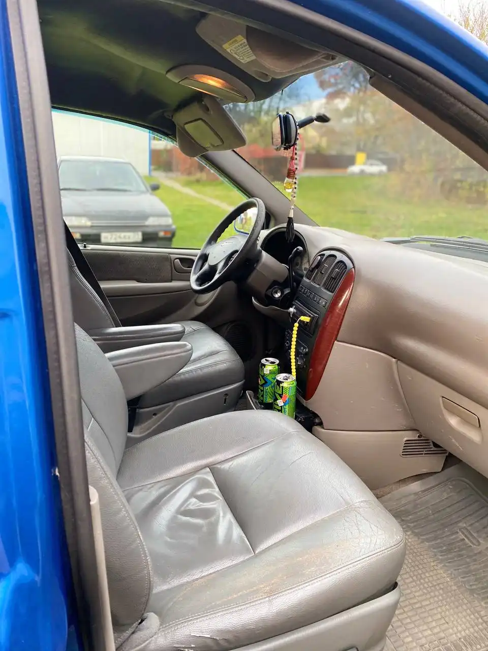 Продажа автомобиля с хорошей аудиосистемой - Авто в Калининград