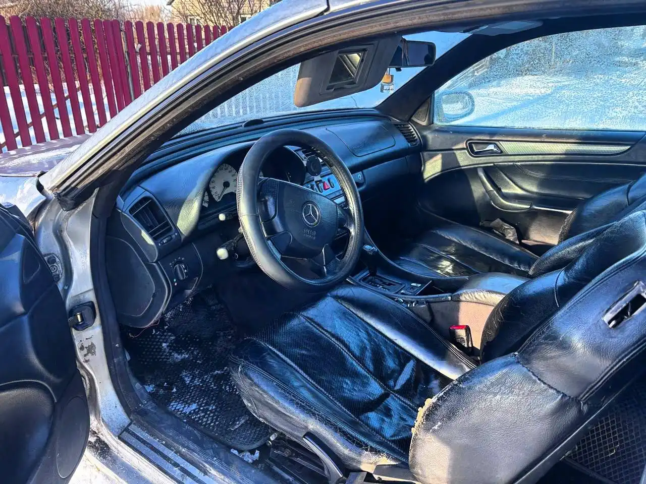 Продажа Mercedes W208 с двигателем M111 2.0 - Легковые автомобили (Авто) в Калининград