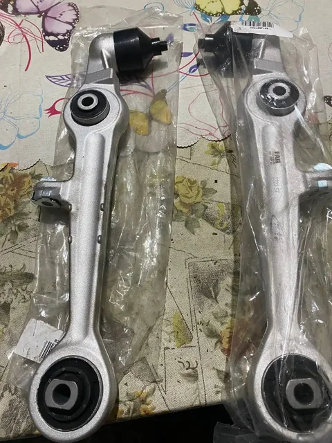 Передние нижние рычаги Audi A6 C5 - Подвеска в Калининград