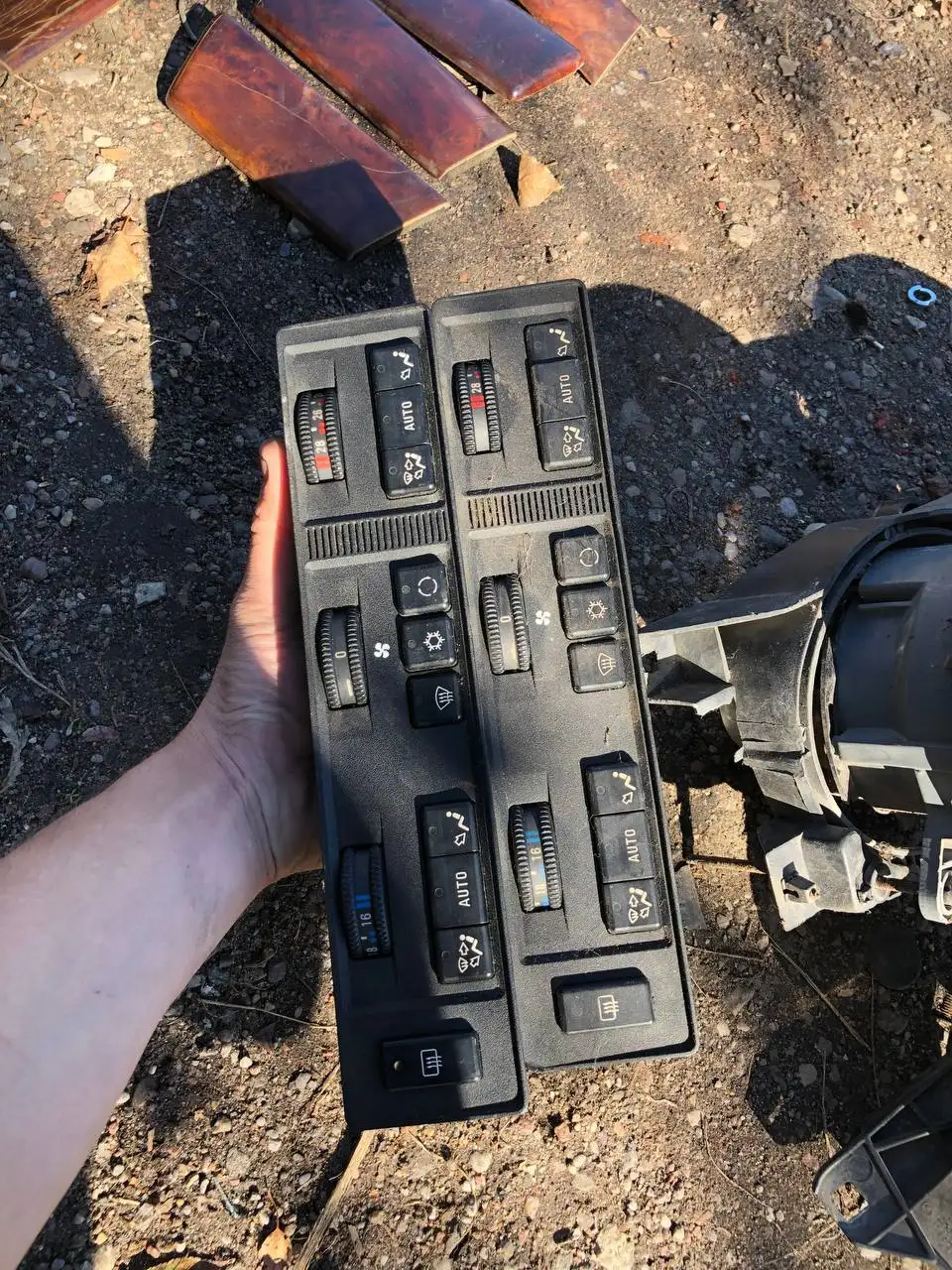 Продажа автозапчастей BMW E32/E34 - Автозапчасти (Запчасти) в Калининград