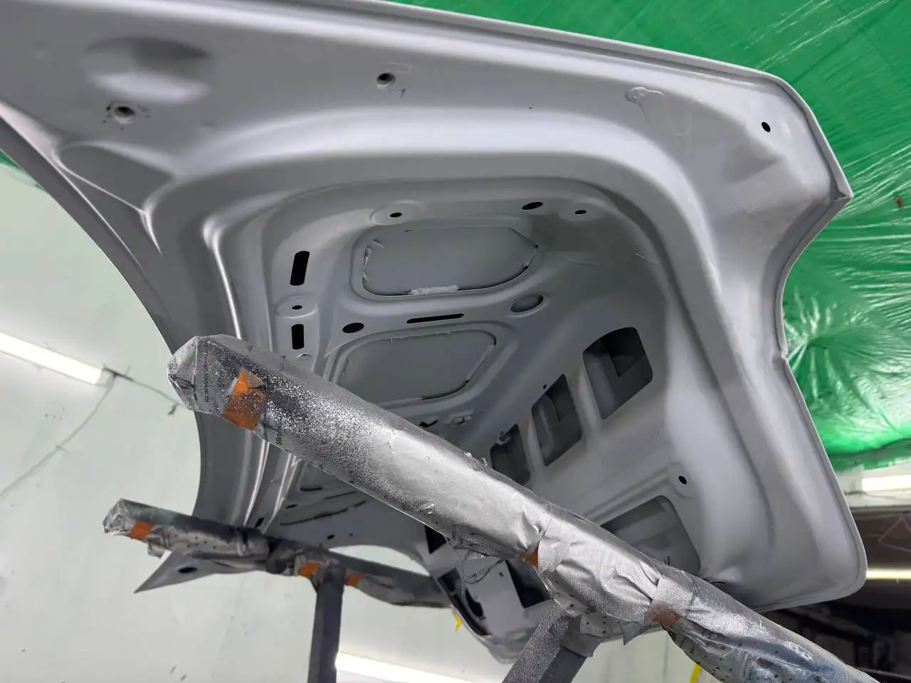 Крышка багажника BMW E39 - Запчасти (Авто) в Калининград